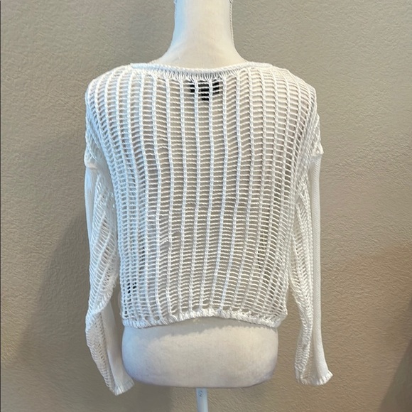 White Crew Neck Sweater with Open-Weave Design - Picture 3 of 6